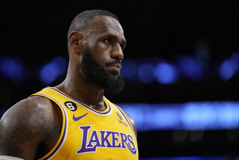 LeBron James, de 38 años, sigue alcanzando nuevas estadísticas en la NBA